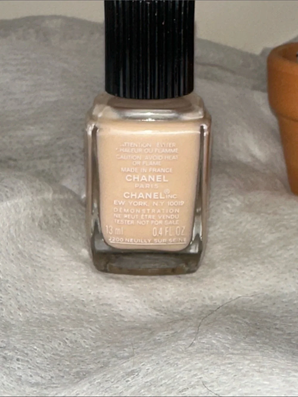 CHANEL Le Vernis Longwear Nail Colour Polish 548 Shade: Blanc White